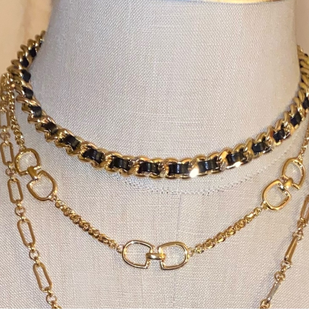 “Express” Necklace Gold Tone and Black Layered - Picture 5 of 7